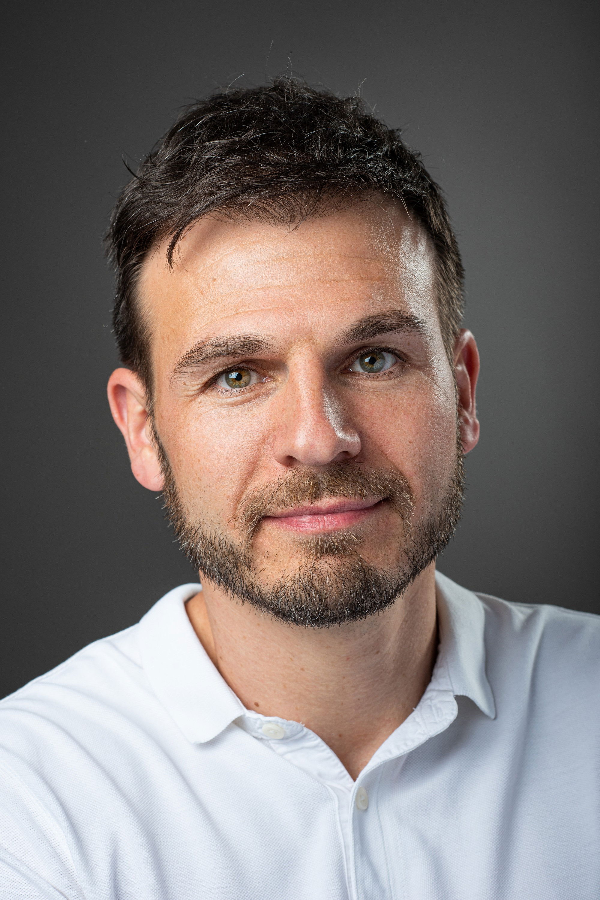 et billede af John Solomonides