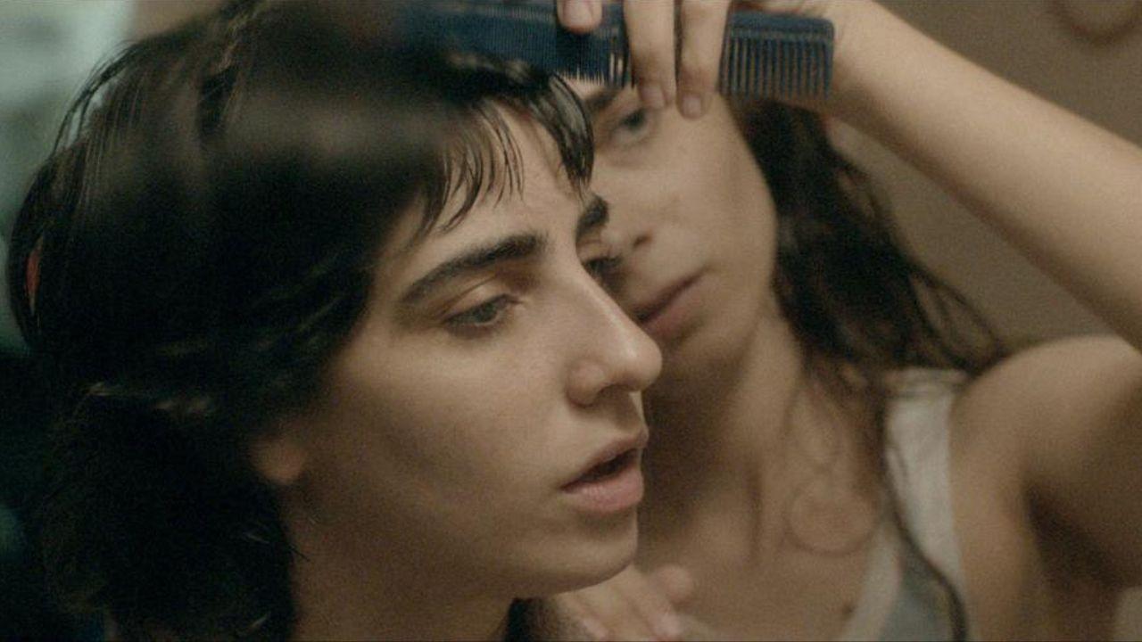 Next to Her (2015)
