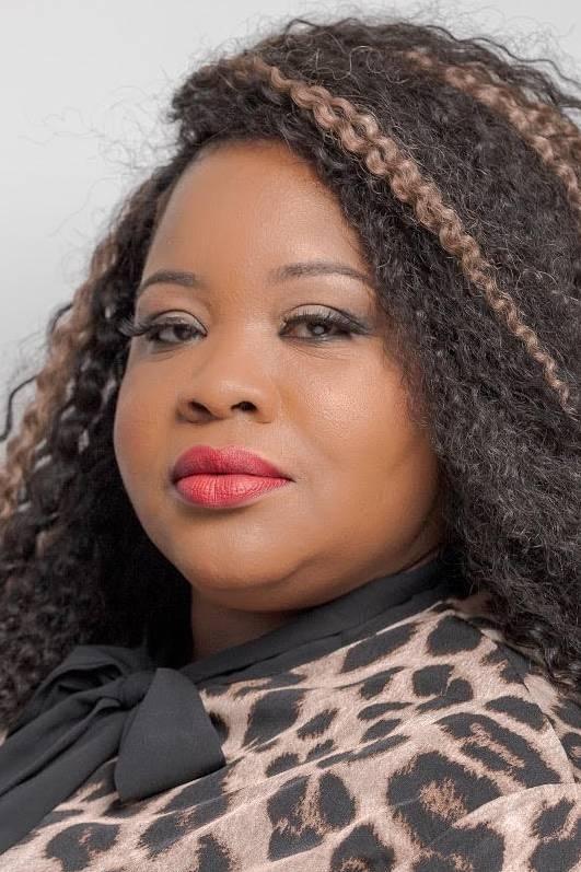 et billede af Mara Hall