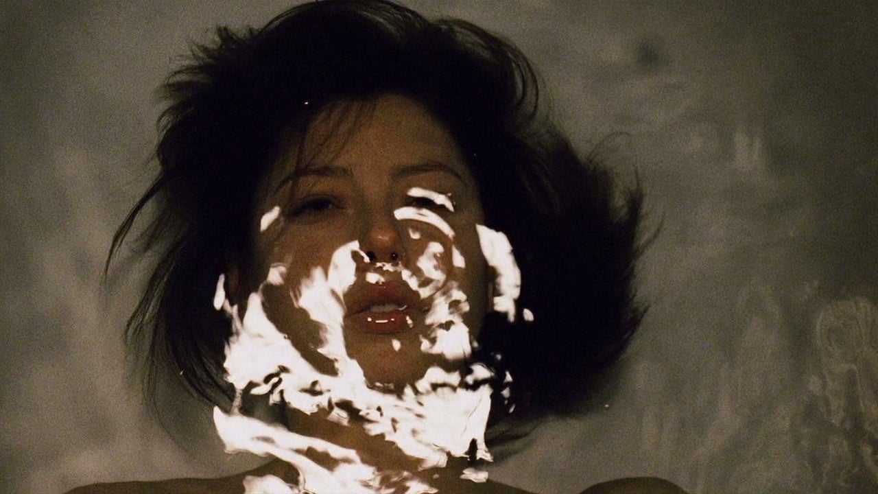 Powder Blue (2009)