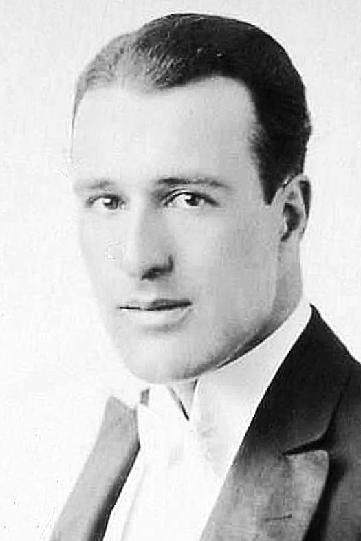 et billede af Nigel Barrie