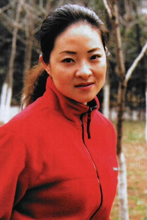 et billede af He Jianjuan