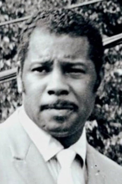 et billede af Tony Lawrence