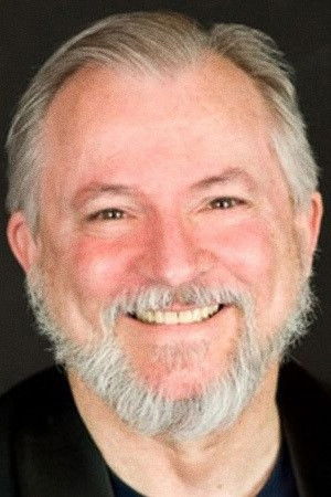 et billede af Joel Robertson