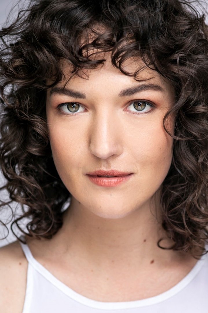 et billede af Lucy Suttor