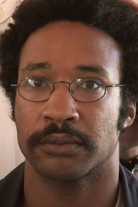 et billede af Christopher Hampton