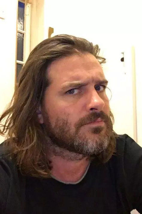 et billede af William Hardie