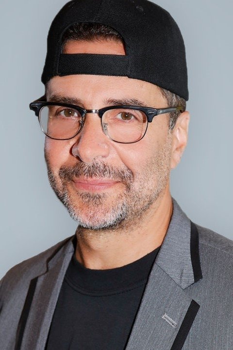 et billede af James DeMonaco