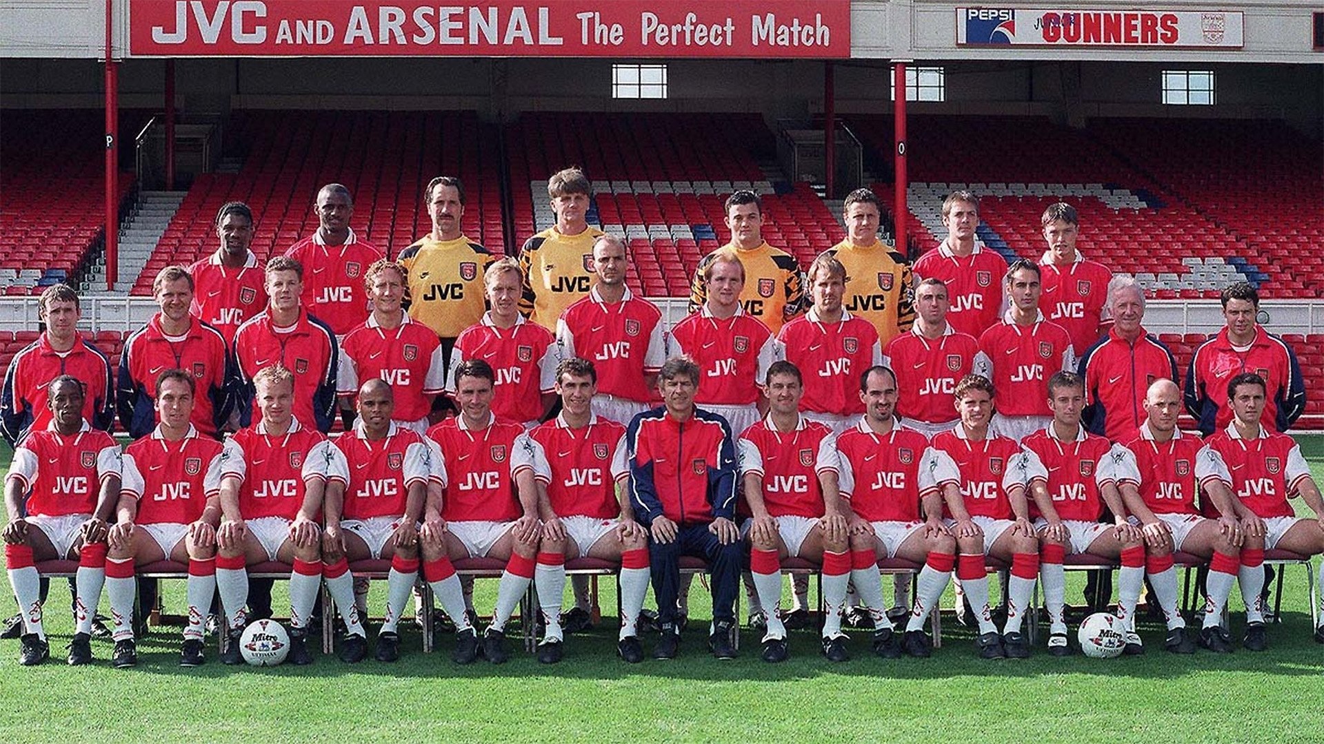 Arsenal: Season Review 1996-1997 backdrop