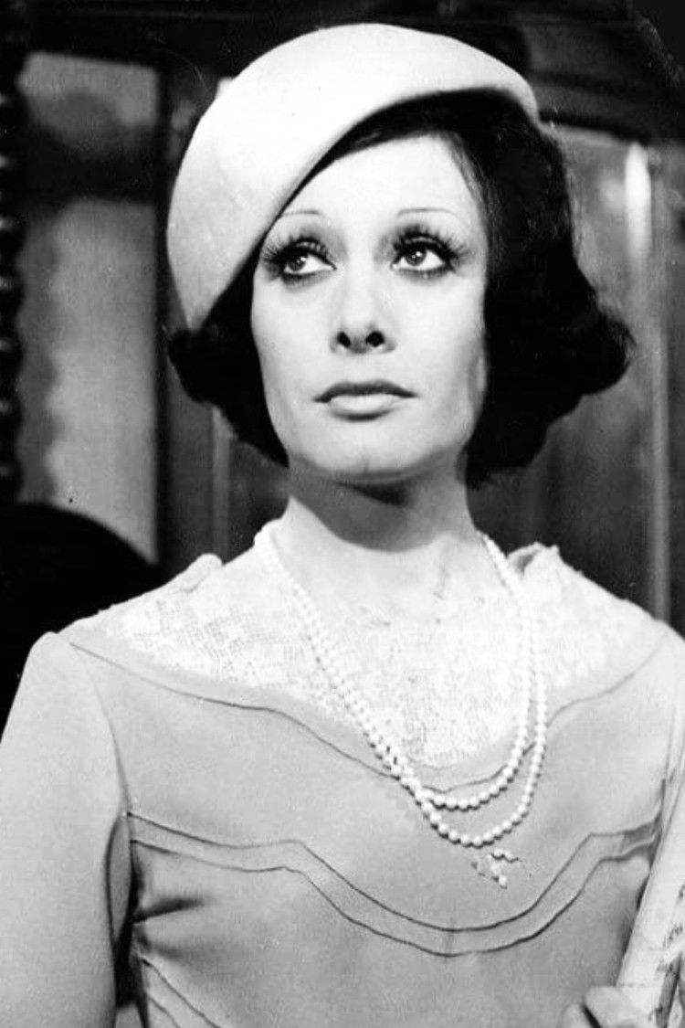 et billede af Thelma Biral