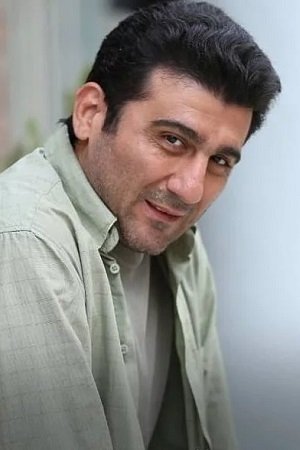 Arash Falahatpisheh's picture in the cast