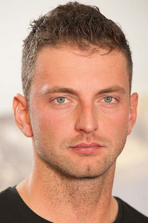 et billede af Charli Lomoz