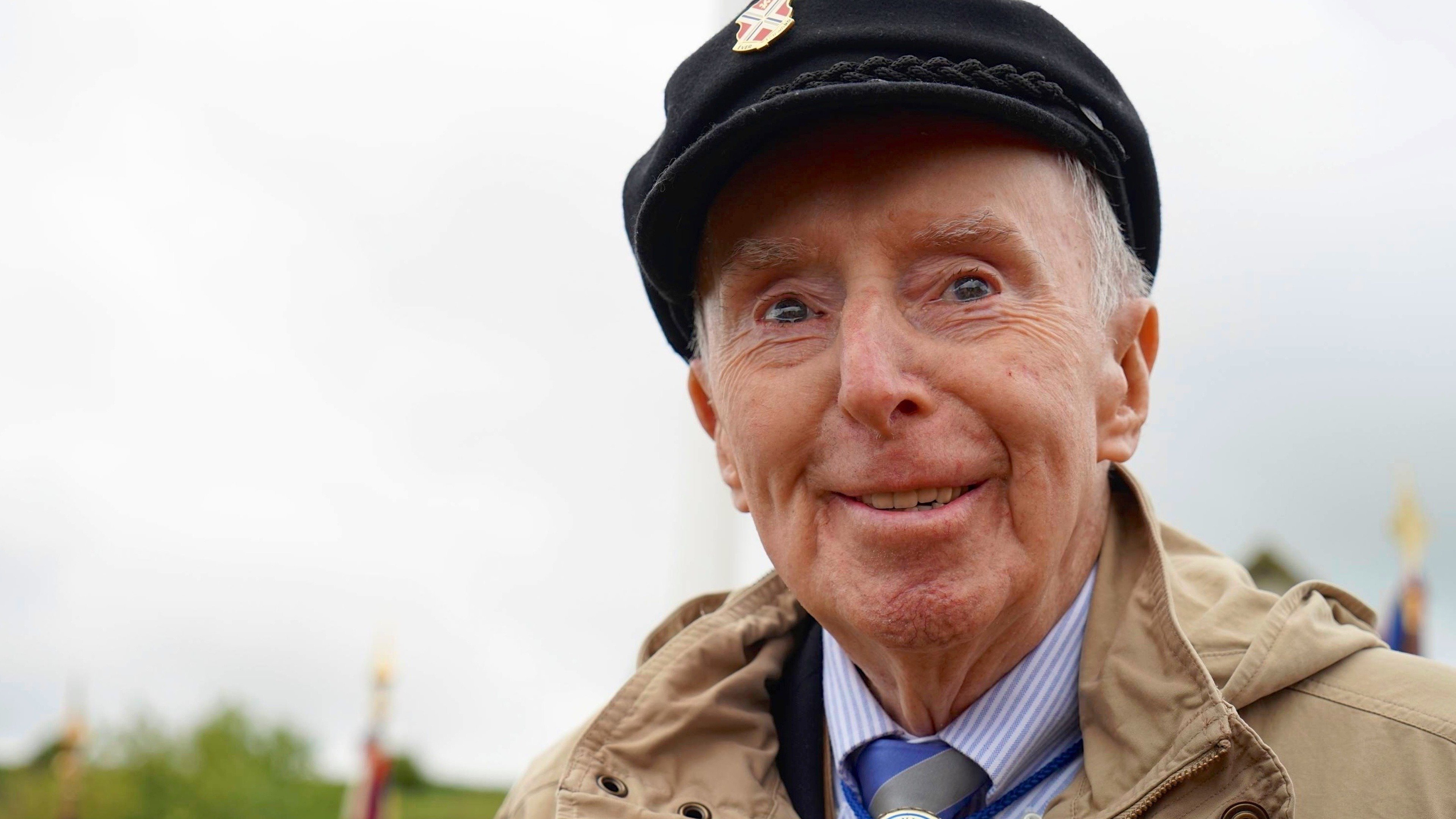 Sunken Roads: Three Generations After D-Day (2020)