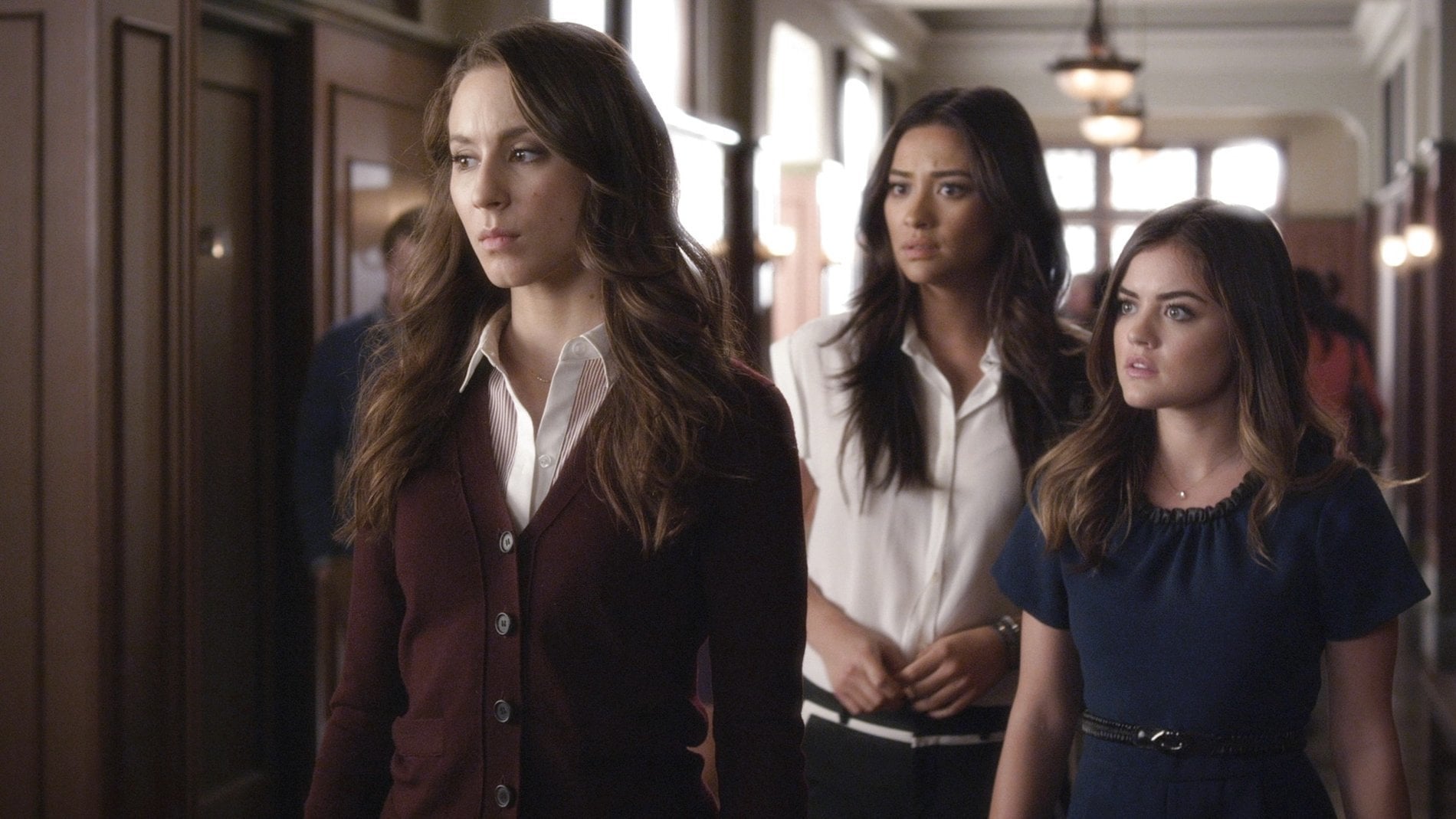 Pretty Little Liars Staffel 5 :Folge 24 