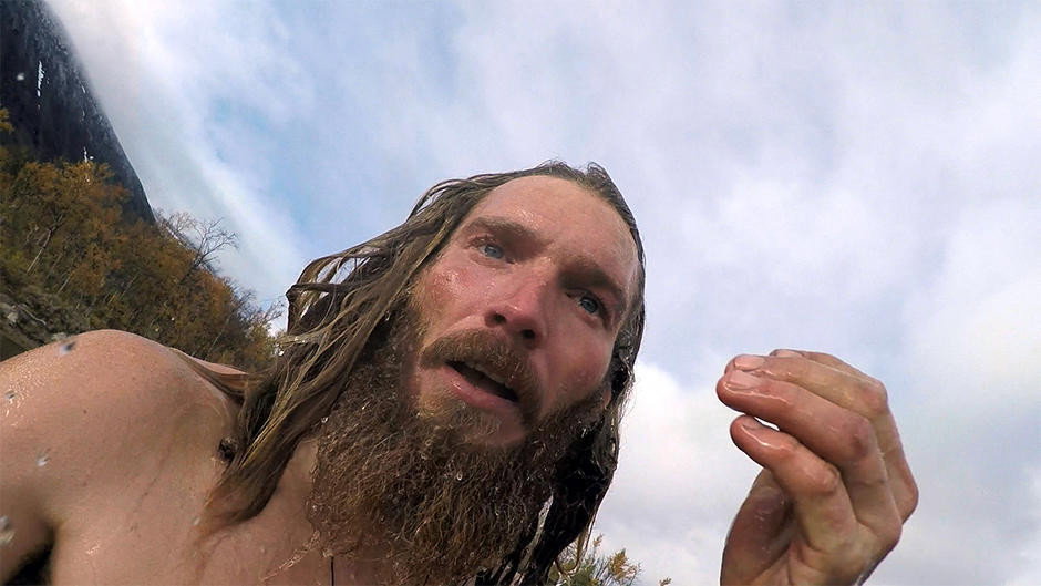 Alone in the Wilderness S02E01 backdrop