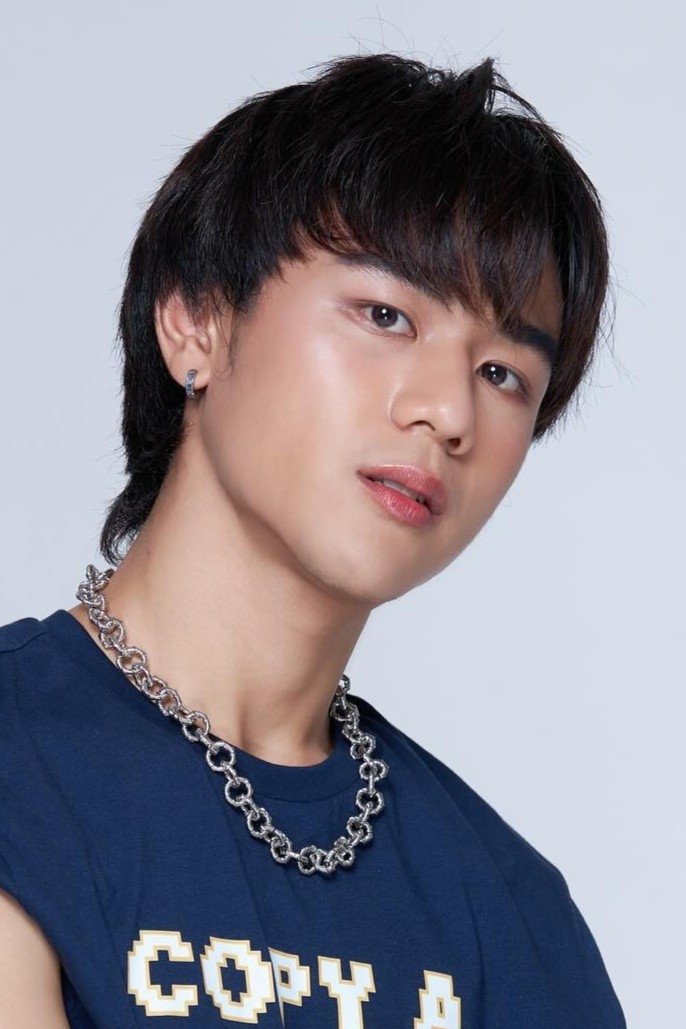 Parm Pawarate Pakdeelakakul's picture in the cast