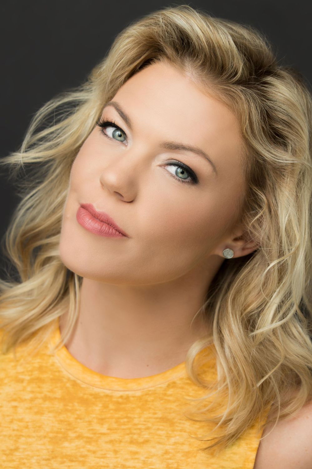 et billede af Robyn Hurder