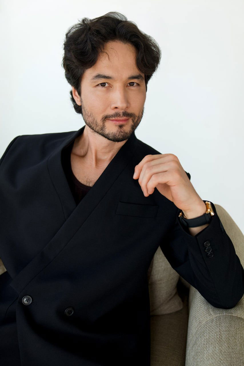 et billede af Lado Okhotnikov