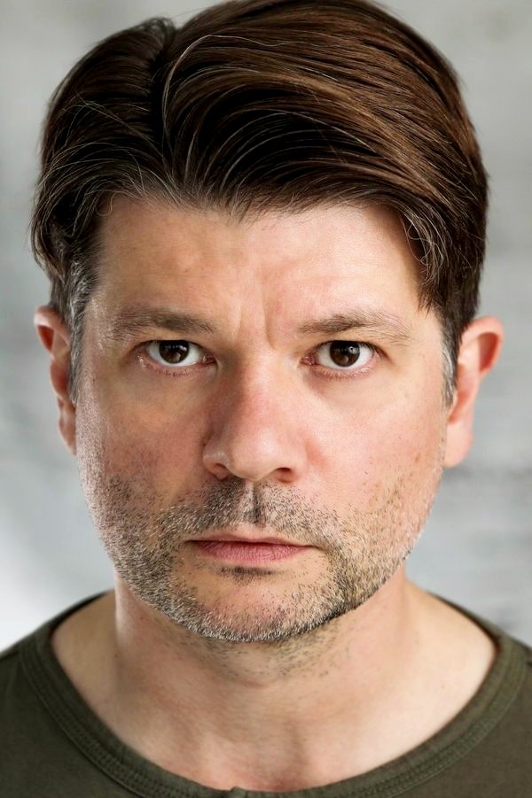 et billede af Nick Danan