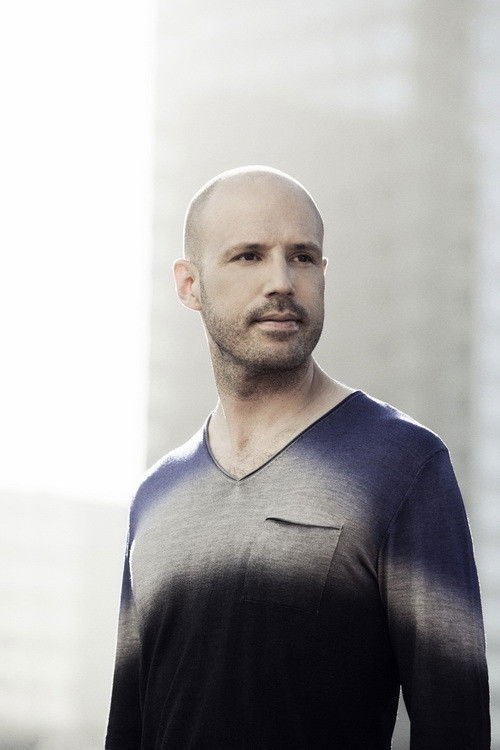 et billede af Christopher von Deylen