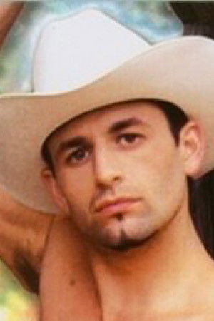 et billede af Josh Holiday