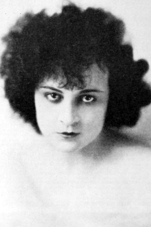 et billede af Lucille Rubey