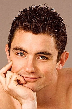 et billede af T.J. Young