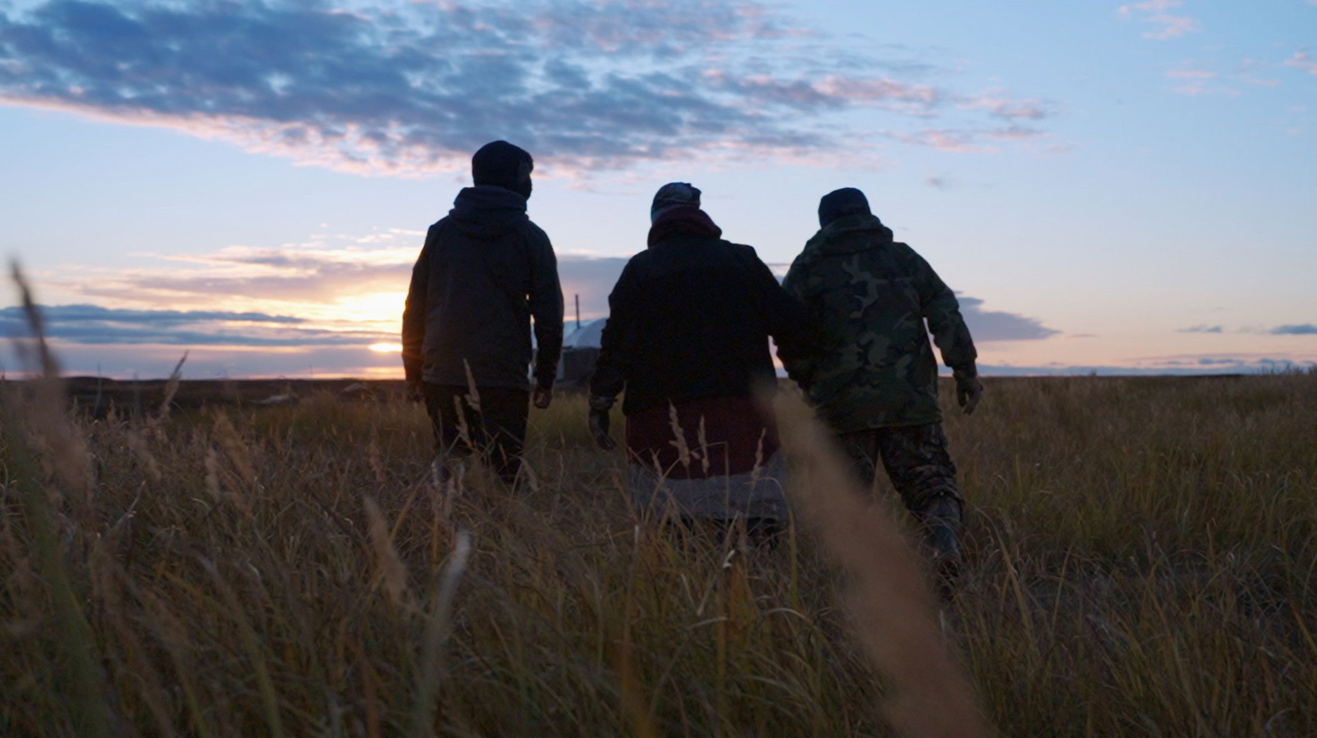Life Below Zero: First Alaskans S03E09 backdrop