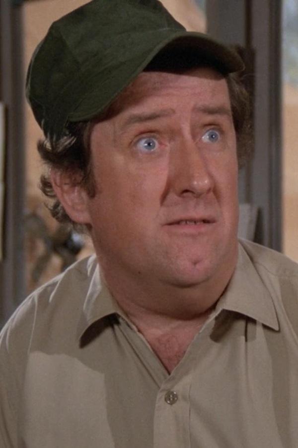 et billede af James Gallery