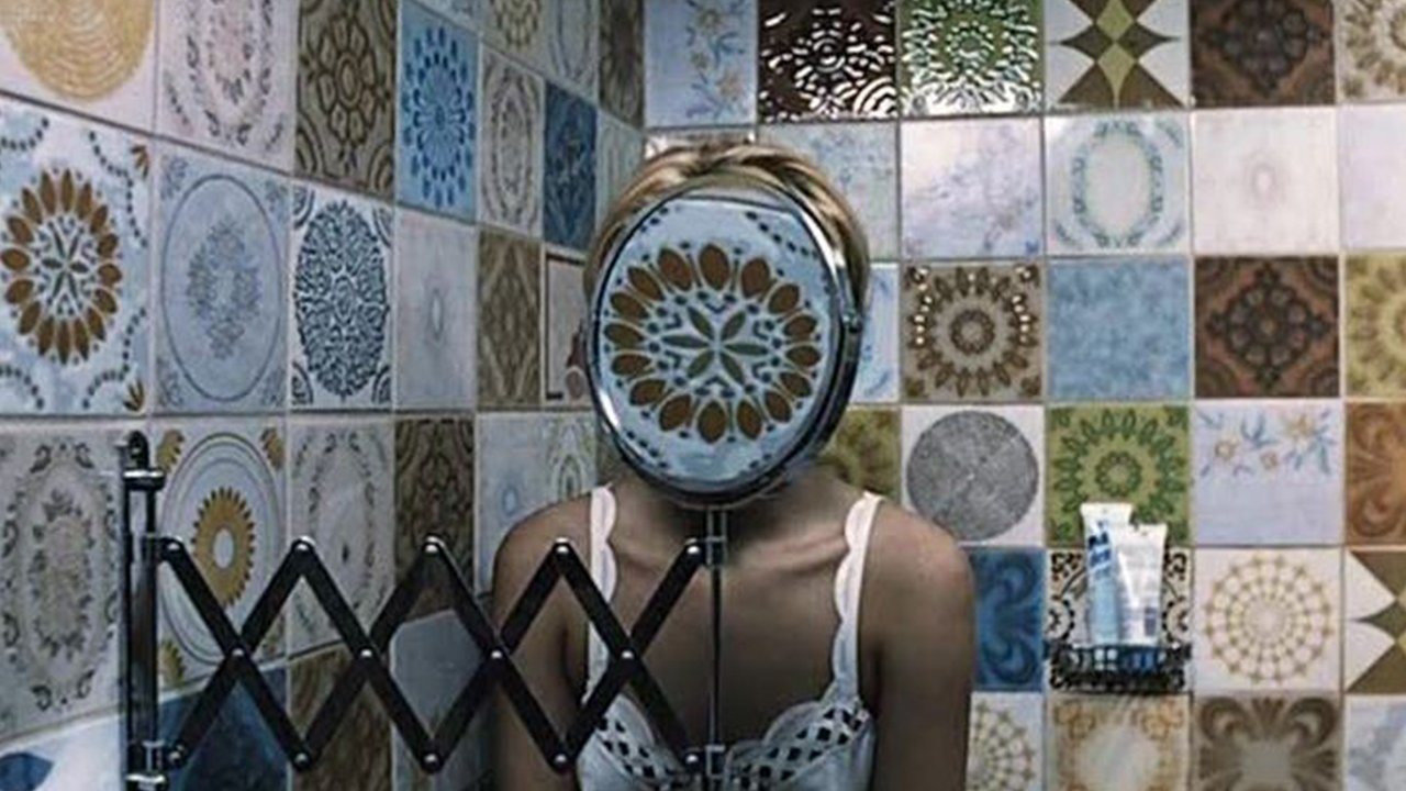 Models (1999)