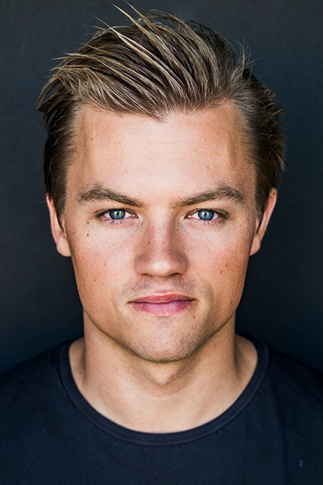 et billede af Peter Coventry Smith