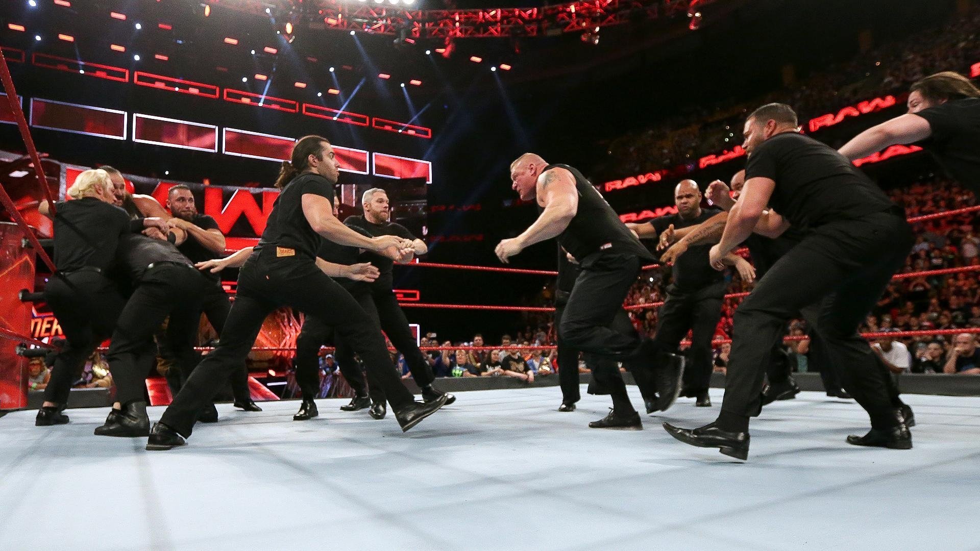 WWE Raw Staffel 25 :Folge 33 