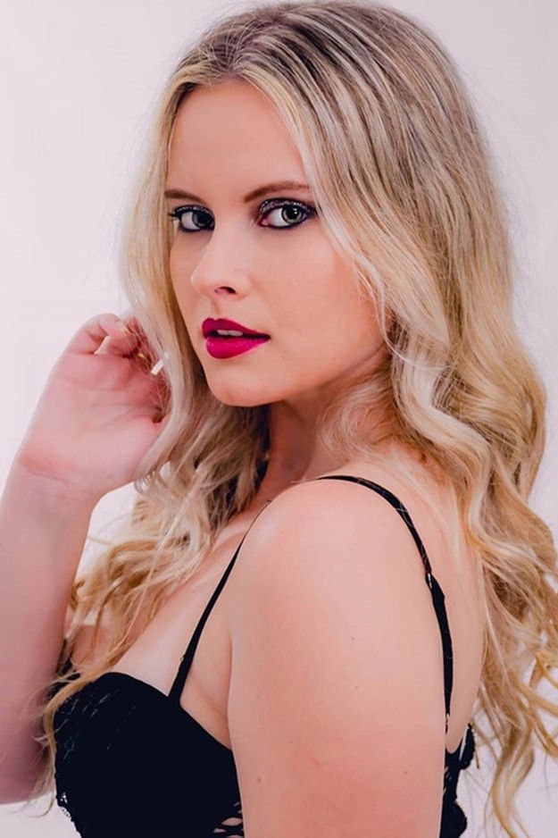 et billede af Leticia Botelho