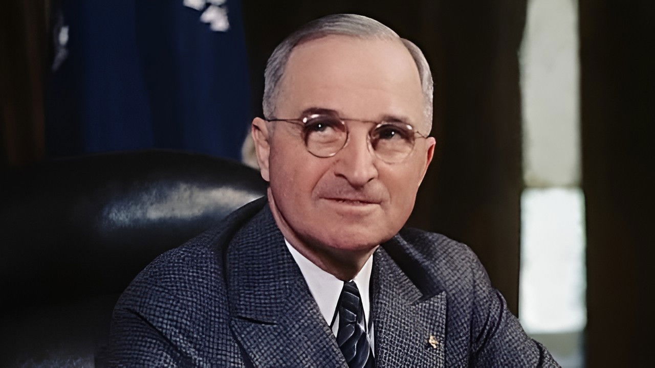 1945-1953: From World War to Cold War S01E02 backdrop