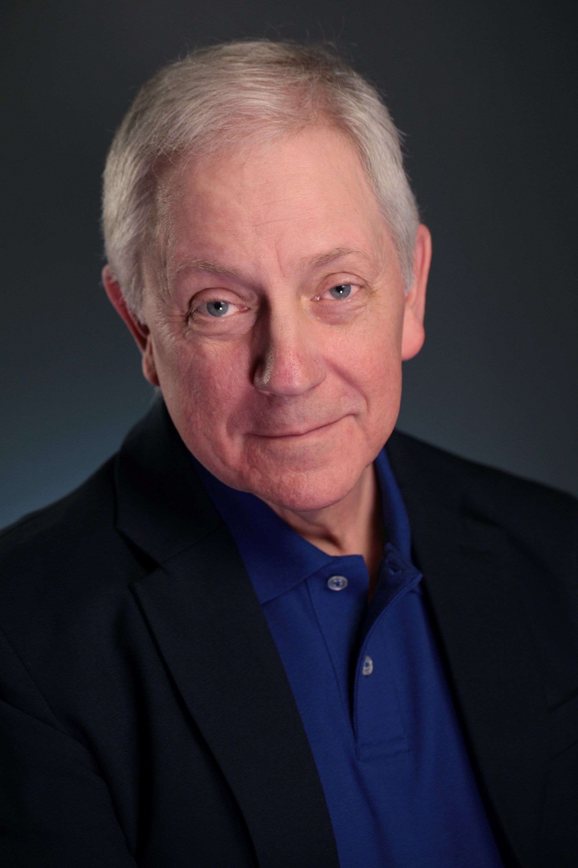 et billede af Davis Hall