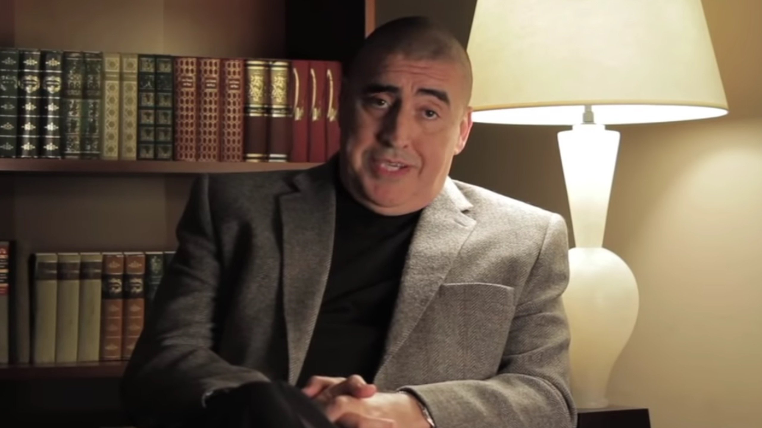 Children's Theater Critic with Alfred Molina (2012)