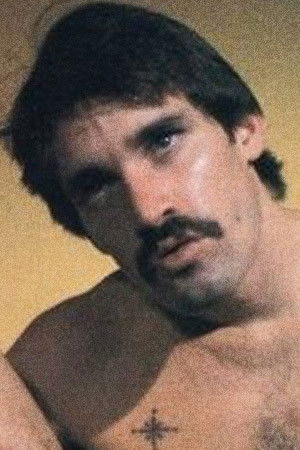 et billede af Brad Mason