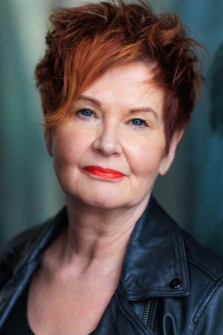 et billede af Annie Aldington