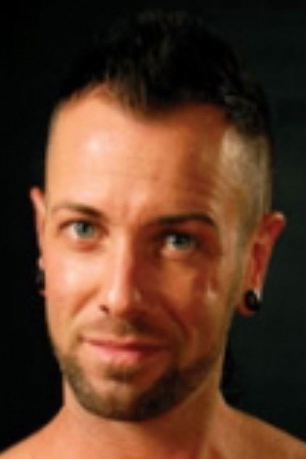 et billede af Patrick Logan