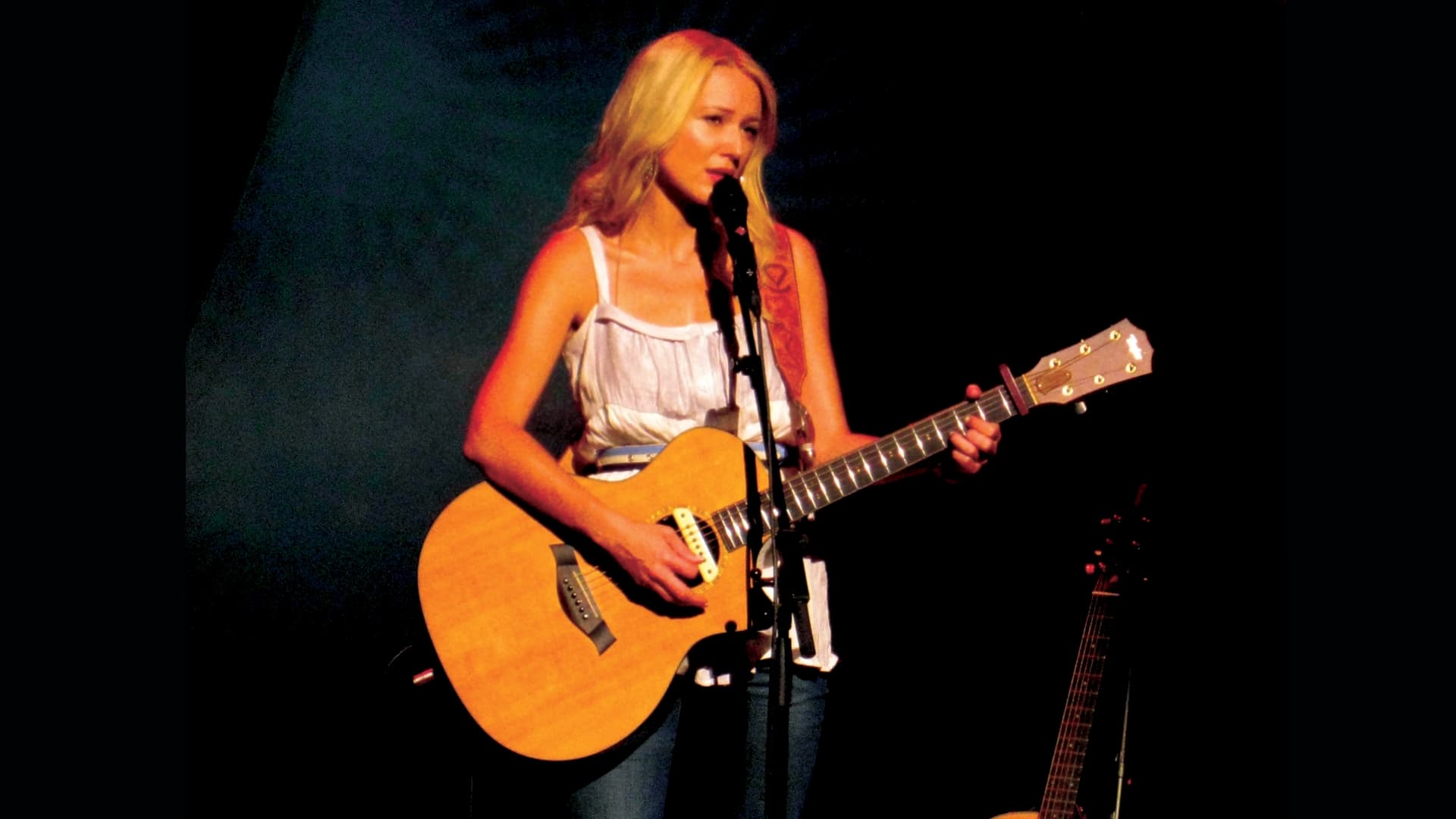 Jewel Live At Humphreys By The Bay (2004)