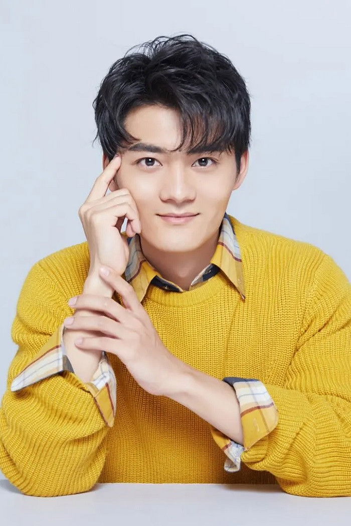 et billede af Chaoran Yu