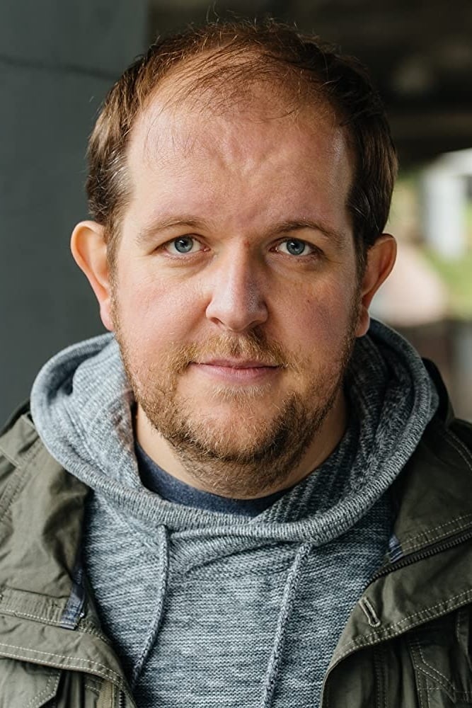 et billede af Dominic Burgess