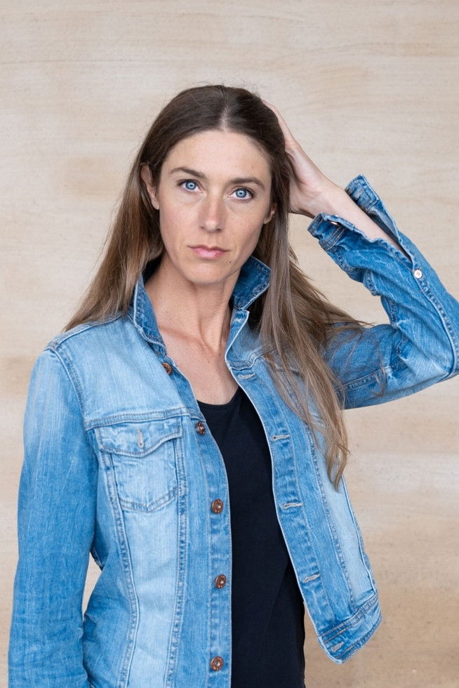 et billede af Crosie Larsson