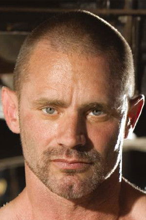 et billede af Brendan Davies