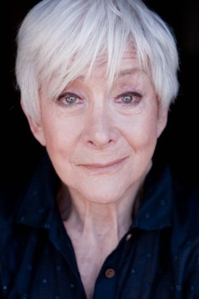 et billede af Sheila Steafel