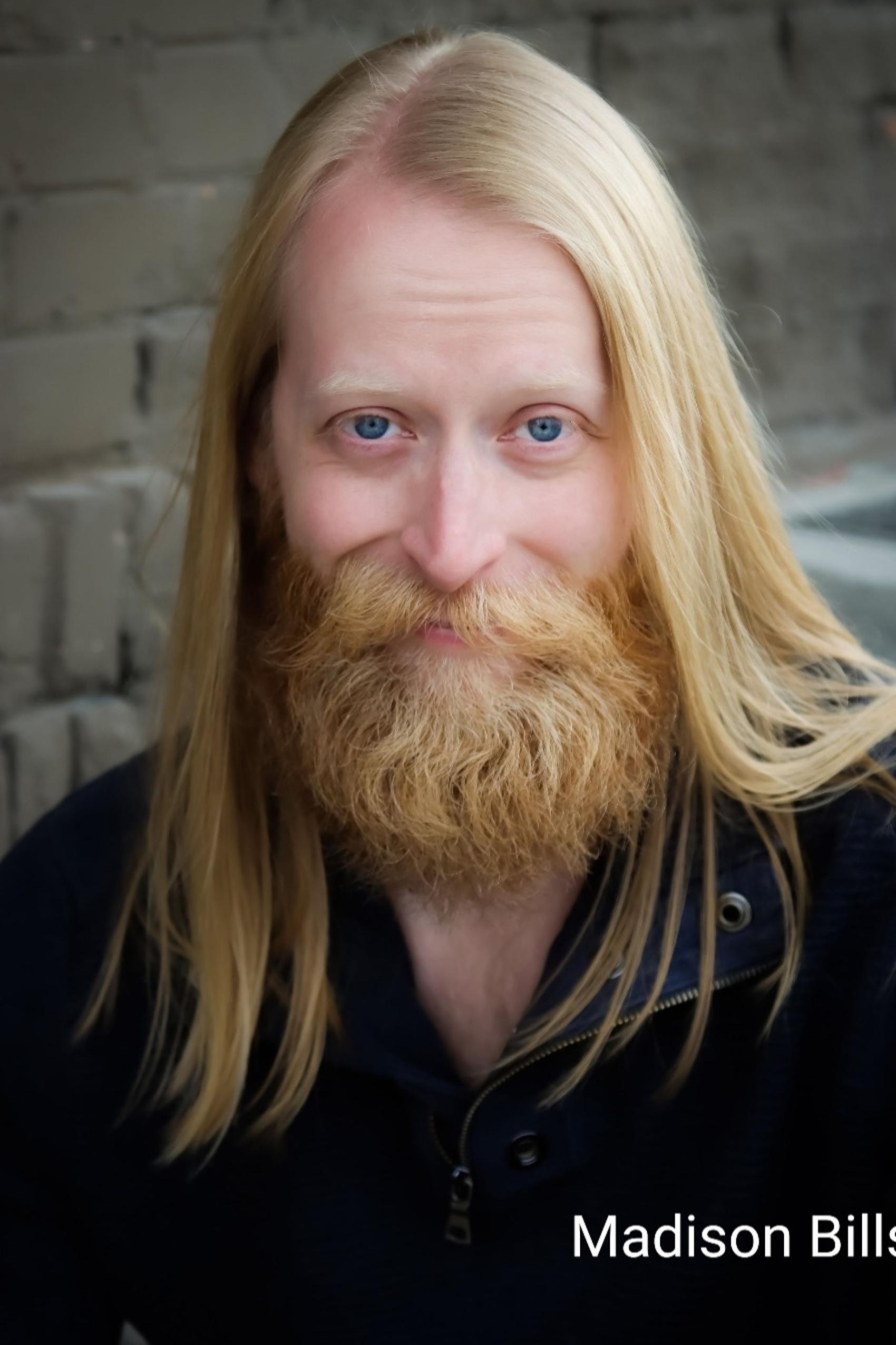 et billede af Madison Bills