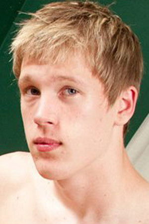 et billede af Corey Jakobs