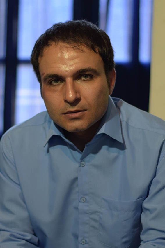 et billede af Kambiz Monsef