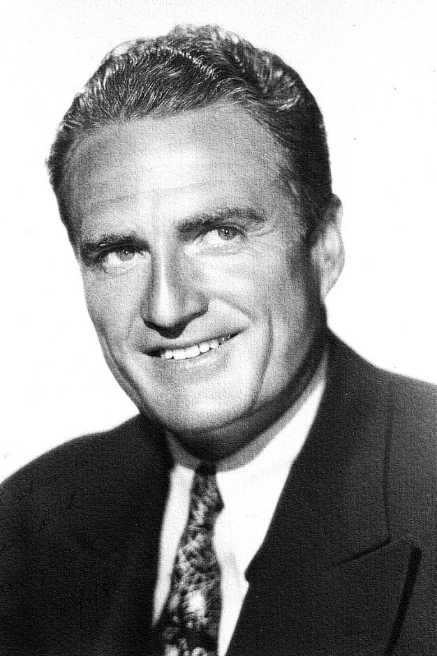 et billede af James Pierce