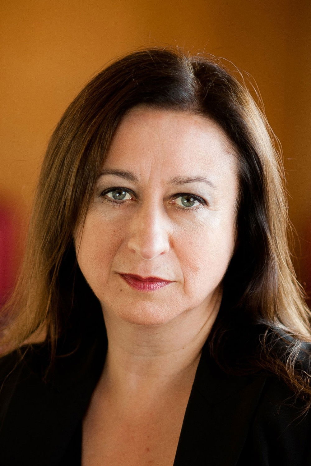 et billede af Simone Young